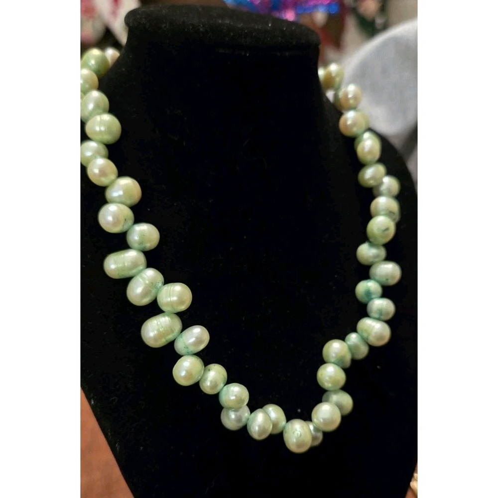 Freshwater Pearl Choker Necklace Dyed Soft Green Vintage